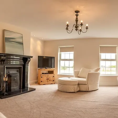 Holiday home Grianan Luxury By Wild Atlantic Wanderer *